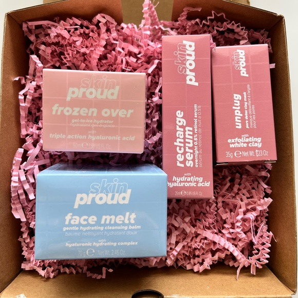 Skin Proud Box - Picture 2 of 4